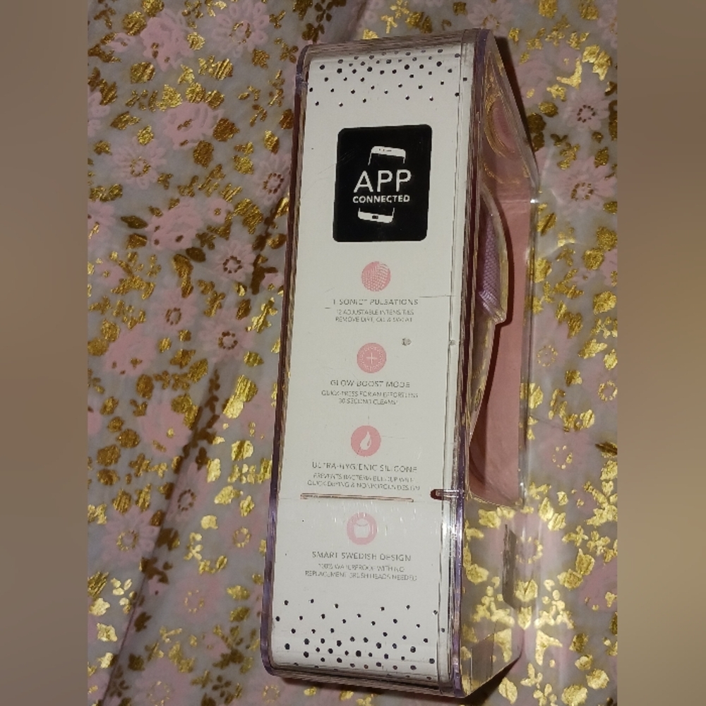 ✨️SEALED✨️ FOREO LUNA Mini 3 Sonic Facial Deep Cleansing Brush + Massager - Picture 9 of 16